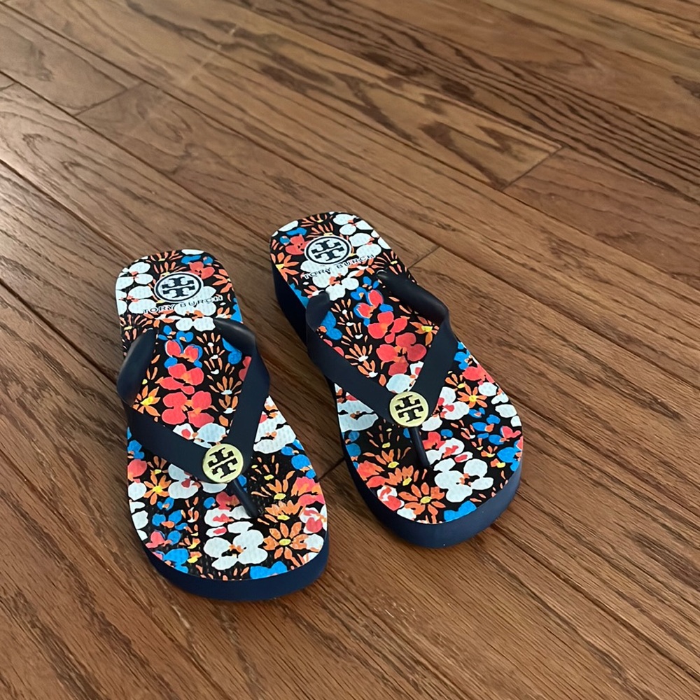 Tory Burch flip flops